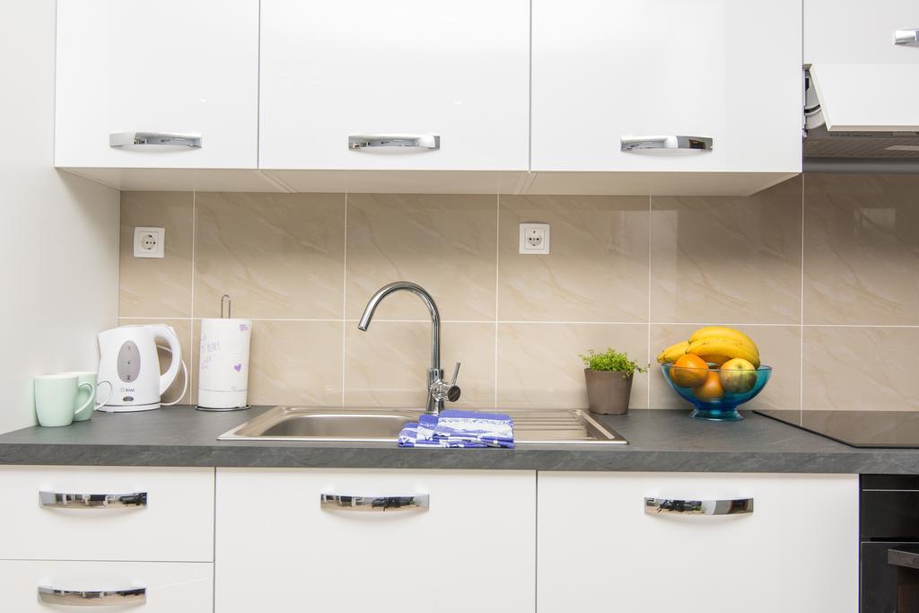 Apartments Mate ตูรันญ์ ภายนอก รูปภาพ