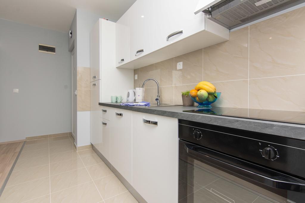 Apartments Mate ตูรันญ์ ภายนอก รูปภาพ
