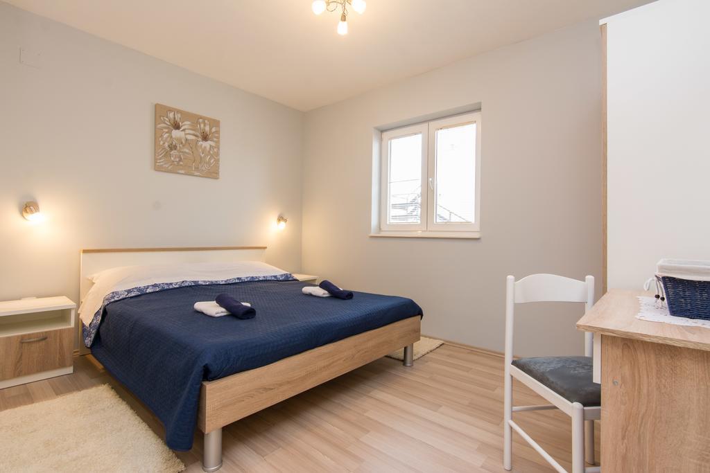 Apartments Mate ตูรันญ์ ภายนอก รูปภาพ
