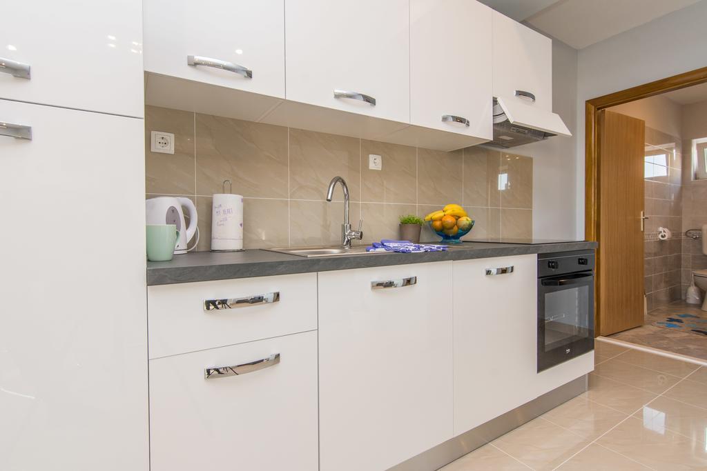 Apartments Mate ตูรันญ์ ภายนอก รูปภาพ